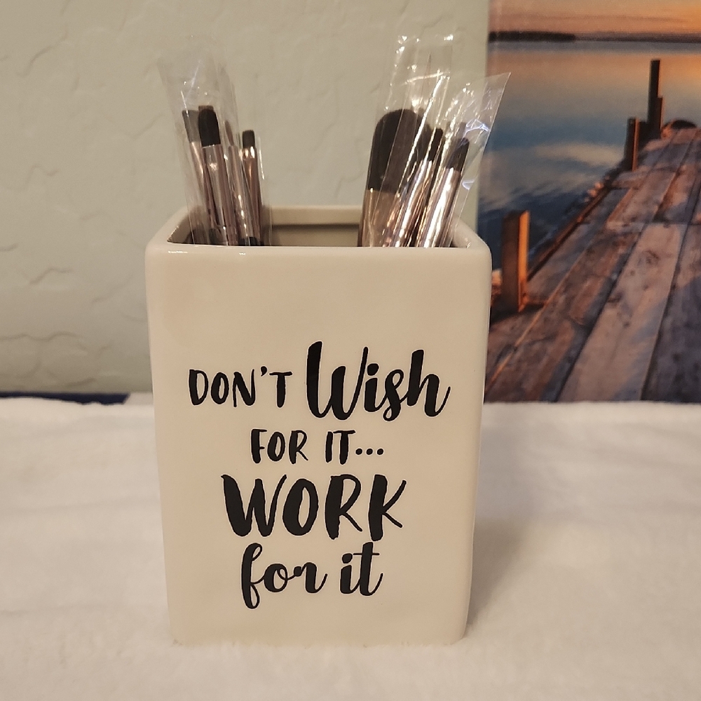 Makeup Brush Holder